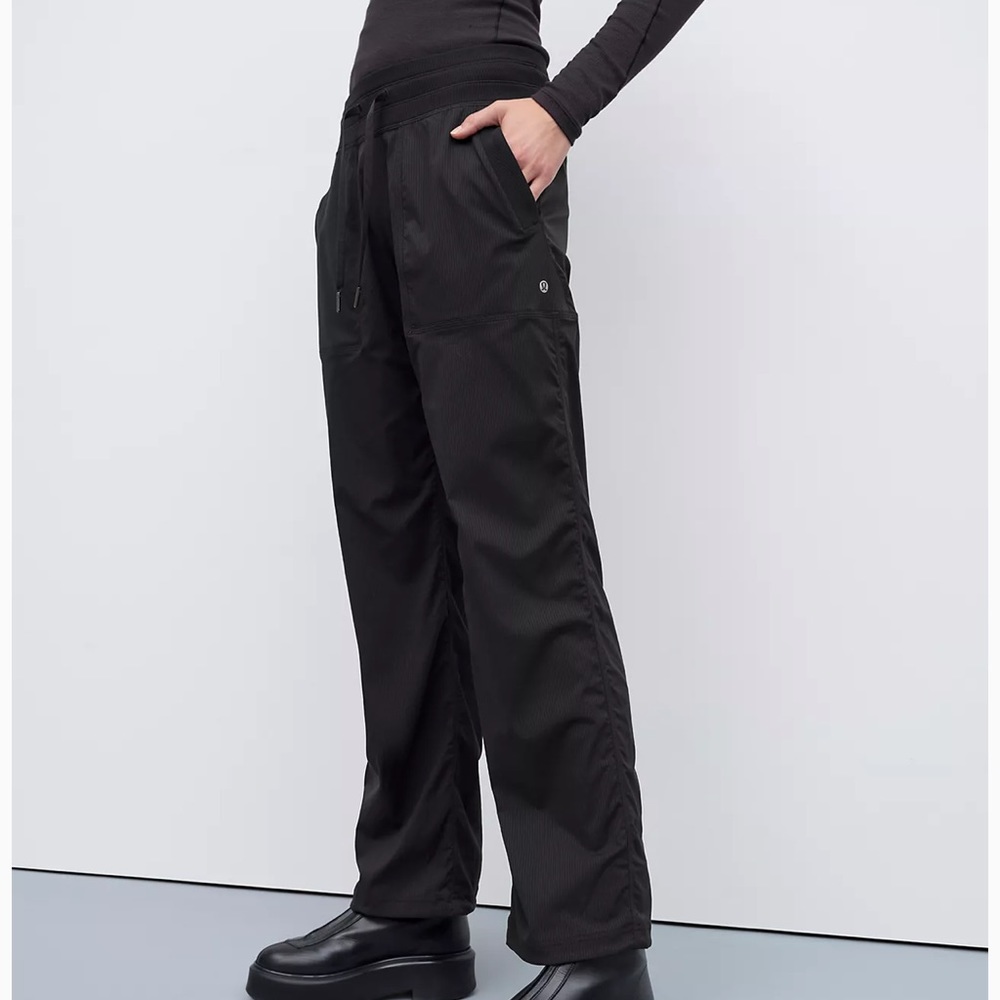 Lululemon Dance Studio Mid-Rise Pant in Black
